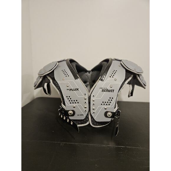 Schutt XV Flux Skill Shoulder Pads Size L (18-19") - Picture 1 of 6